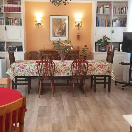 Fiore Delle Valli 住宿加早餐酒店 科马基奥